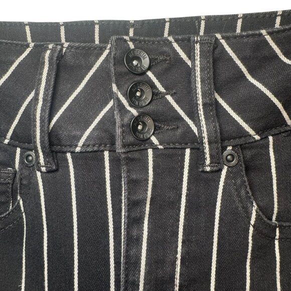 Hot Topic Denim Black & White Pinstripe Hi-Rise Super Skinny Jeans Goth Punk 3 - Picture 6 of 9